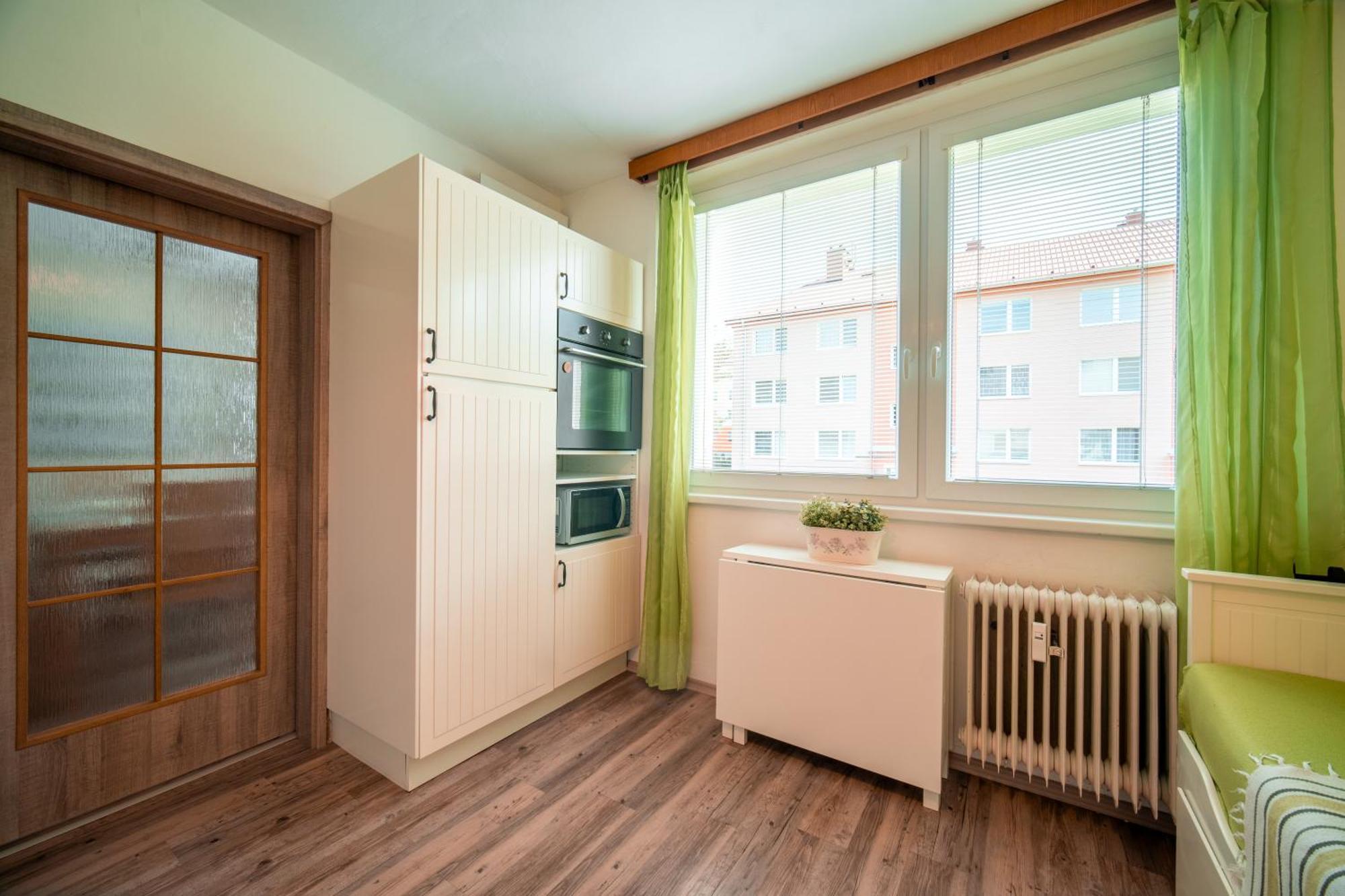 Apartman Лоучна-над-Десноу Экстерьер фото