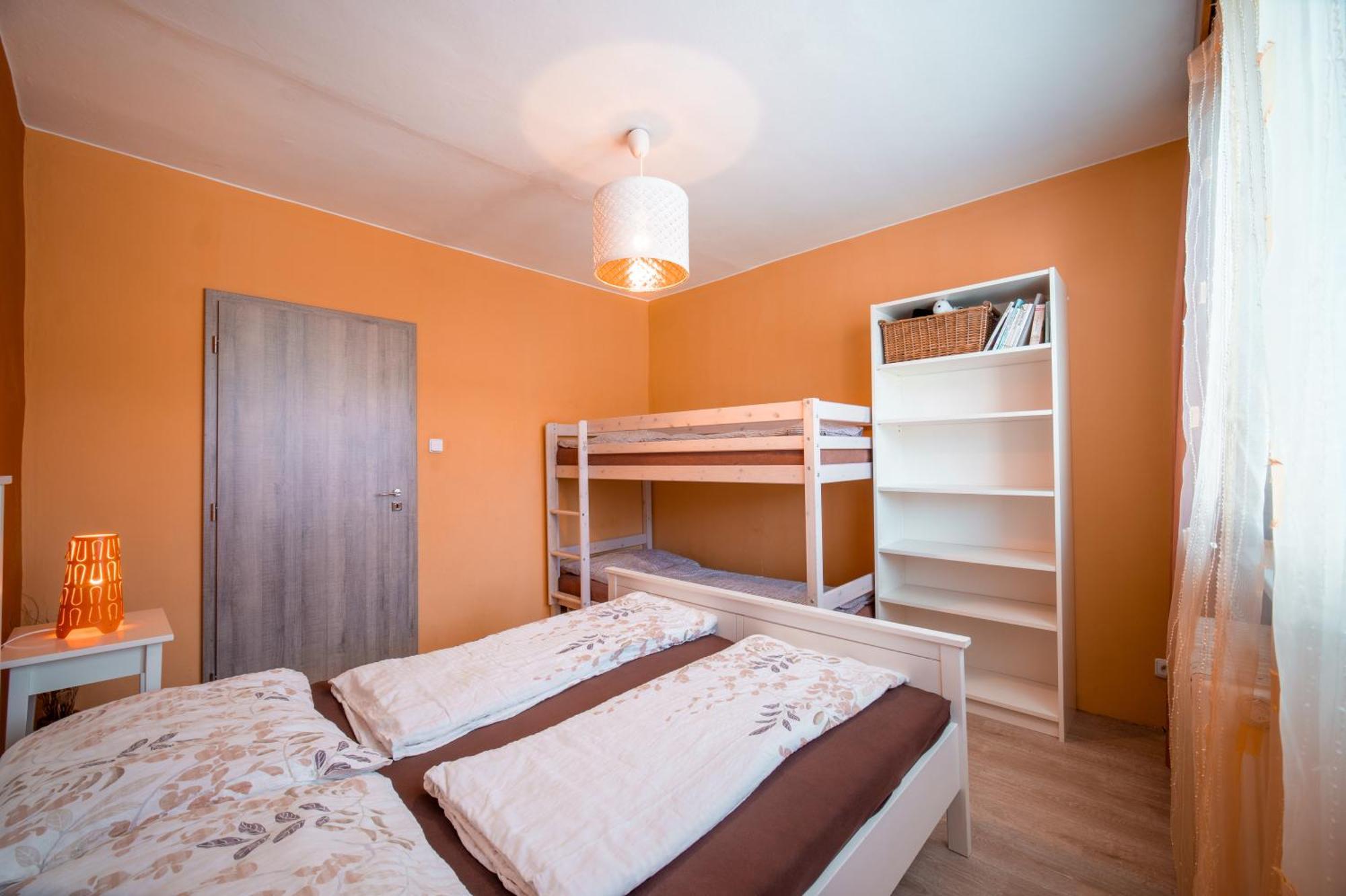 Apartman Лоучна-над-Десноу Экстерьер фото